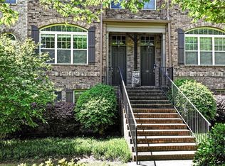 934 Telfair Close, Sandy Springs, GA 30350