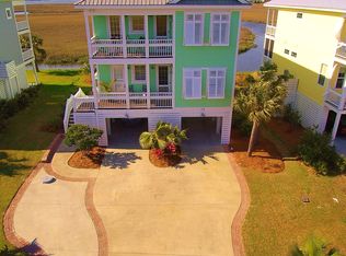79 Harbor Dr, Saint Helena Island, SC 29920