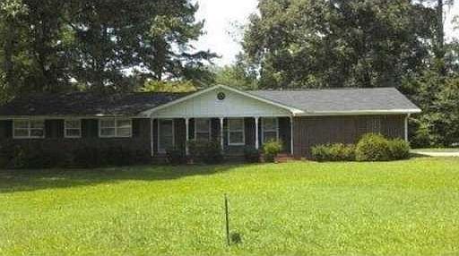 2nd image of 5012 Lakewood Dr