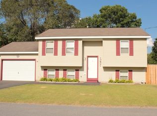 1 Rozelle St, Queensbury, NY 12804