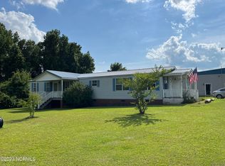 117 Poplar Ln, Mount Olive, NC 28365