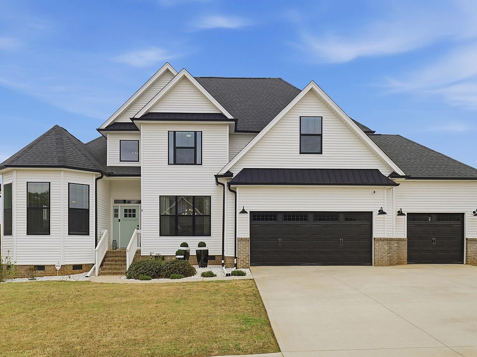 1st image of 8 Fitzwilliam Pl