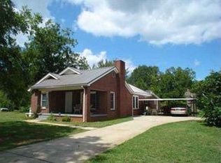 215 Shiloh Rd, Seneca, SC 29678