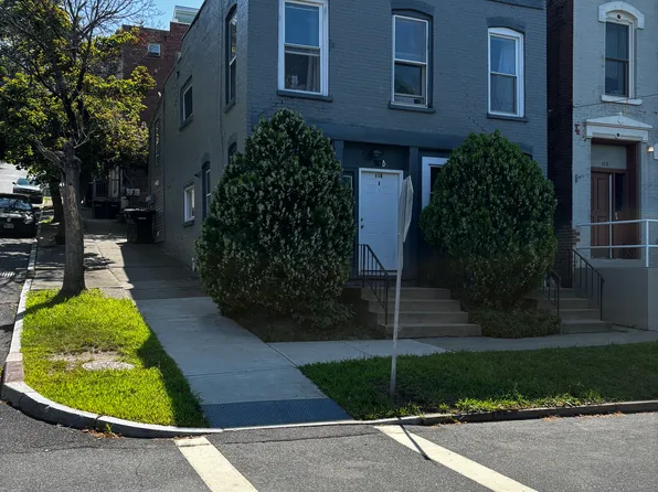 (undisclosed Address), Troy, NY 12180