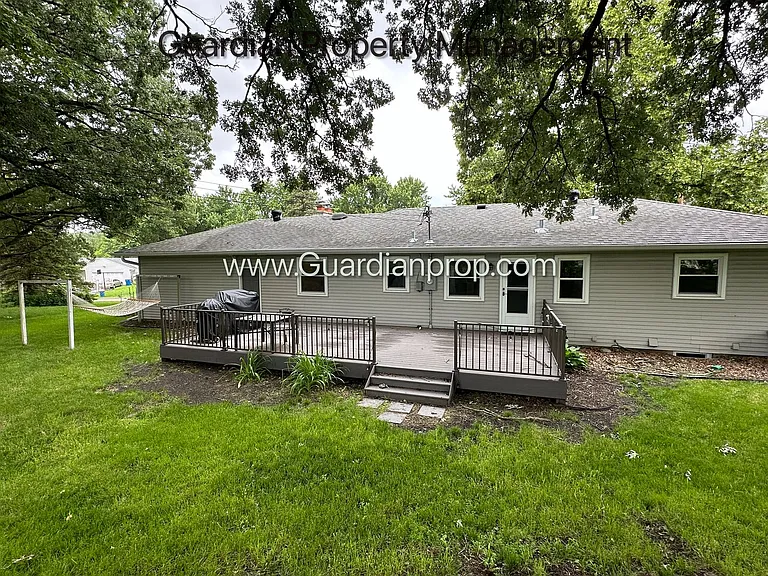 3050 Glenden Ter — Photo 28