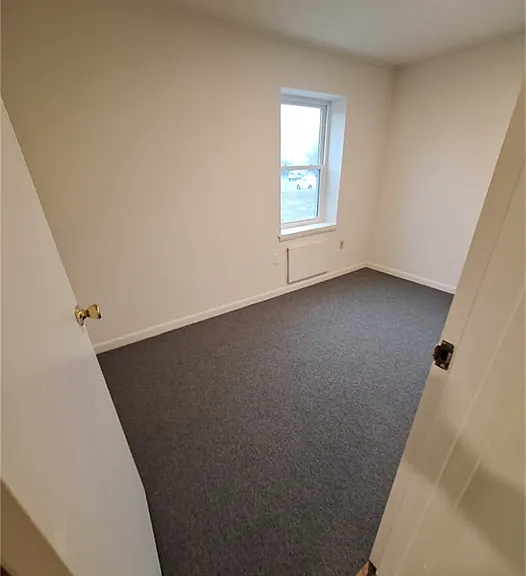 Charlotte Place Apartments — Photo 28