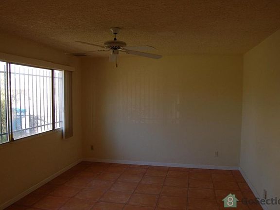 4th image of 2339 N 48th Dr