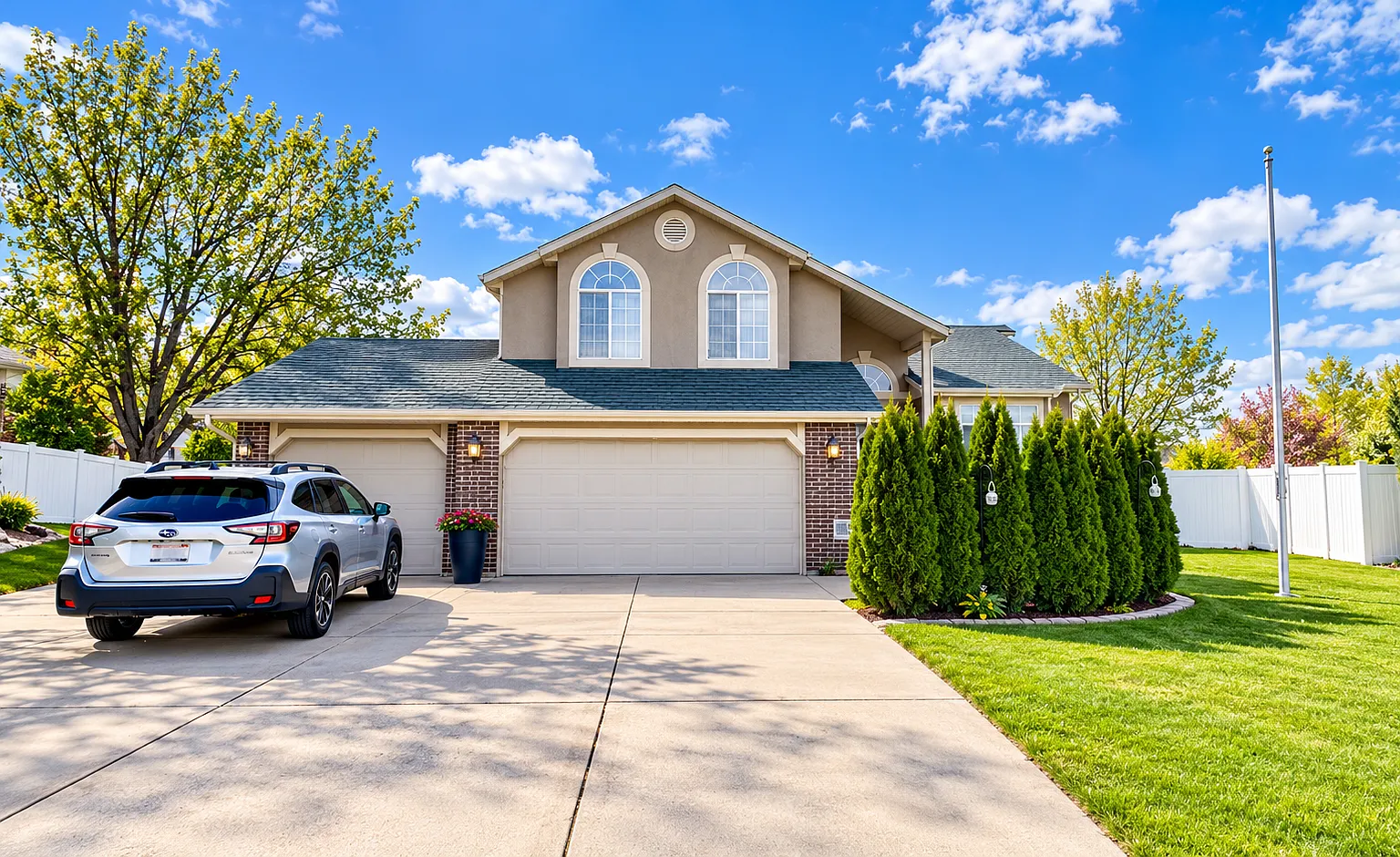 5 bed, 2364 sqft, $3,300 — Photo 1