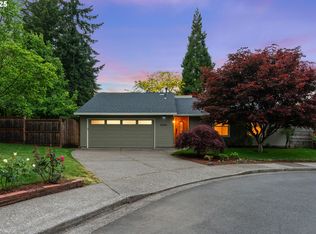 12055 SW Morlock Ct, Beaverton, OR 97008