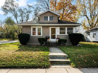 1039 E 4th St, Mishawaka, IN 46544