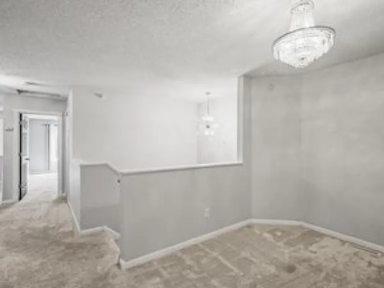 3870 Abercrombie Ln — Photo 5