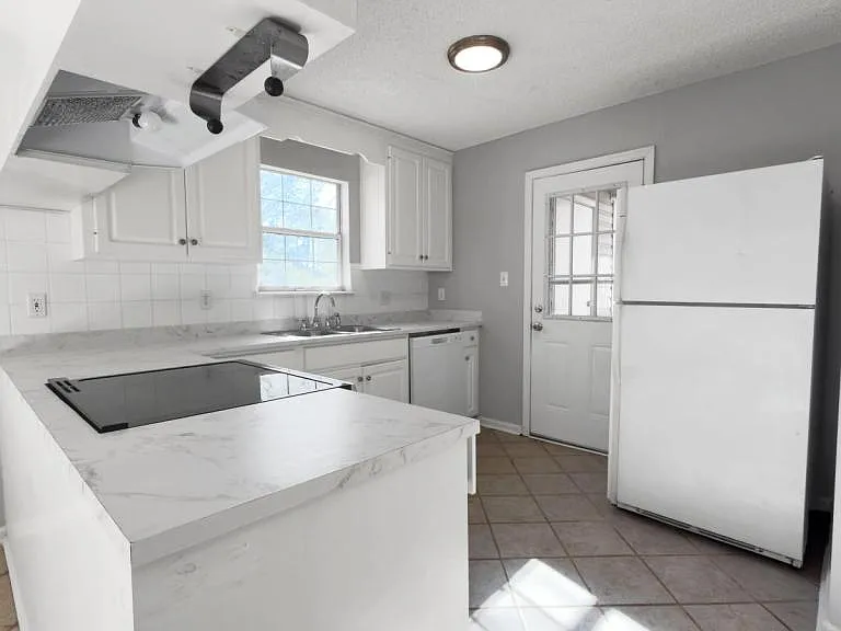 3713 Mulligan Rd — Photo 31
