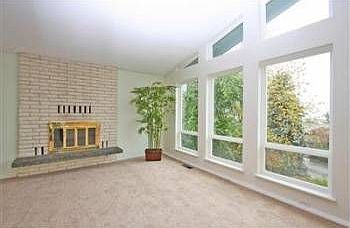 5th image of 18244 10th Ave NE
