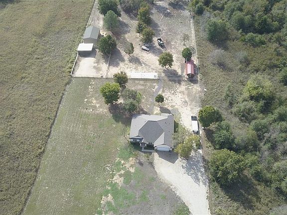 2nd image of 6720 County Road 4070