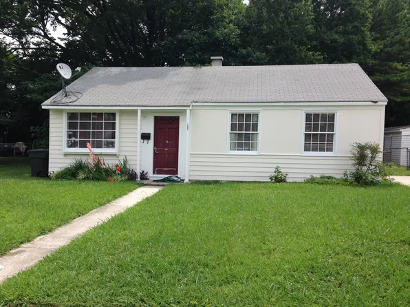 105 Roane Dr, Hampton, VA 23669