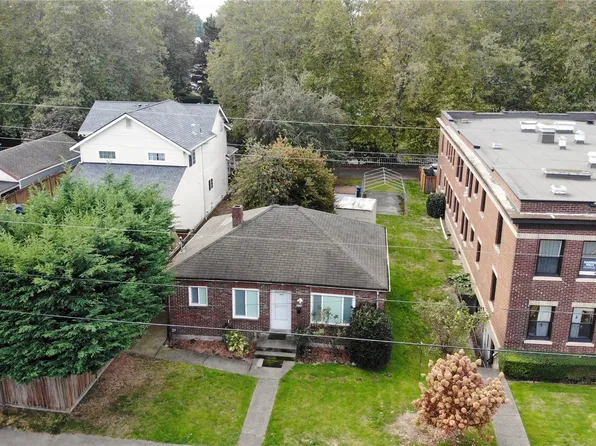 1007 N 1st Street, Renton, WA 98057