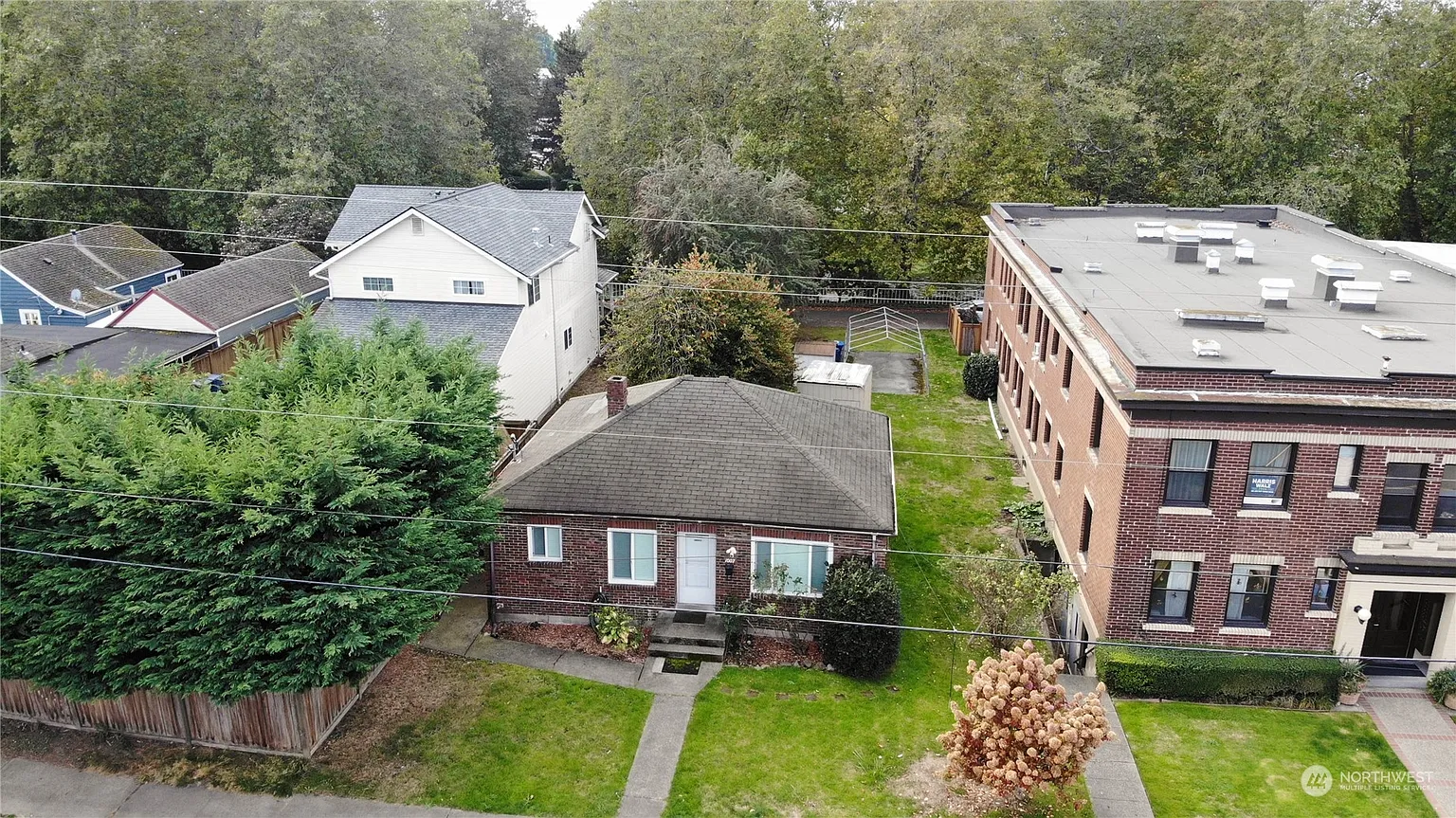 1007 N 1st Street photo 1