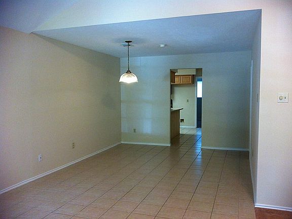 VIEW OF BREAKFAST AREA FROM FRONT DOOR AREA