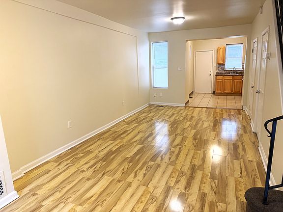 5th image of 2023 S Beechwood St
