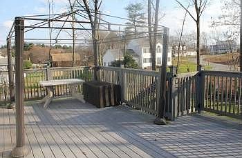 Large Deck 16'x28'