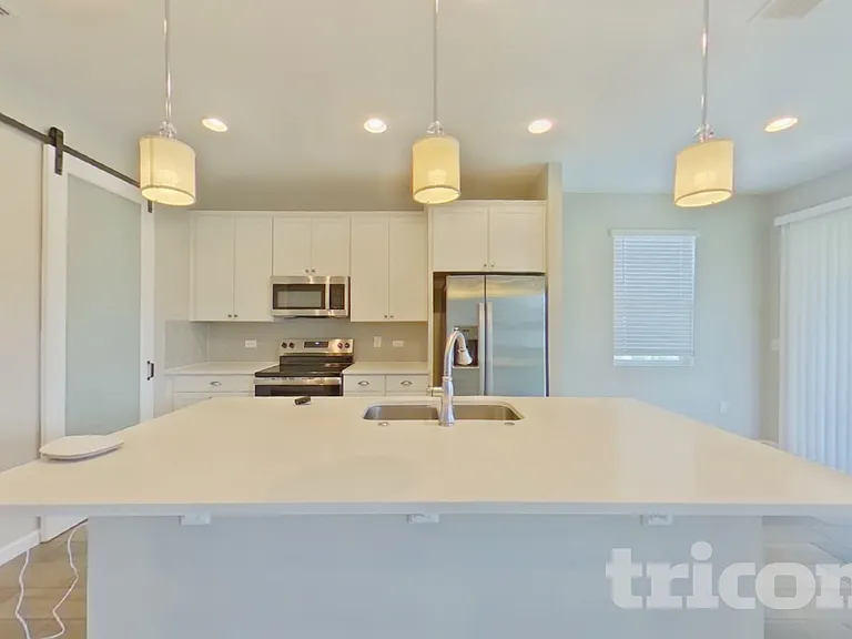 201 Sangmon Ct — Photo 4