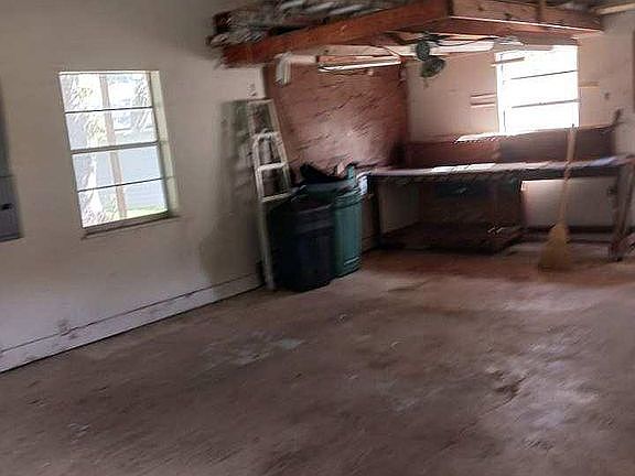 4th image of 1019 Haynes Ct