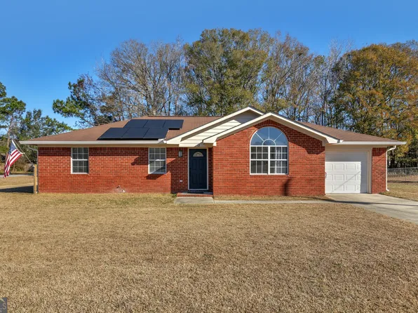 12 E Red Fox Ct, Midway, GA 31320