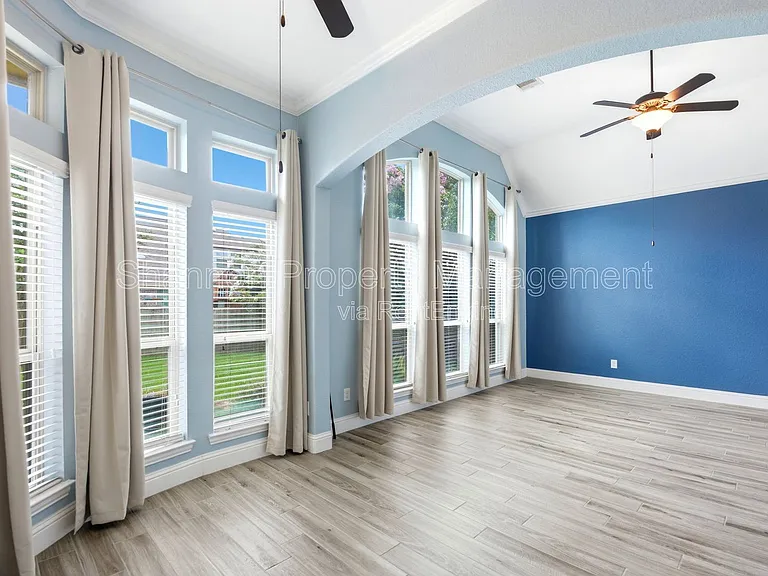 5818 Fairway Shores Ln — Photo 15