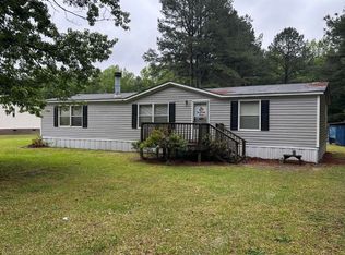 550 Phillips Rd, Selma, NC 27576