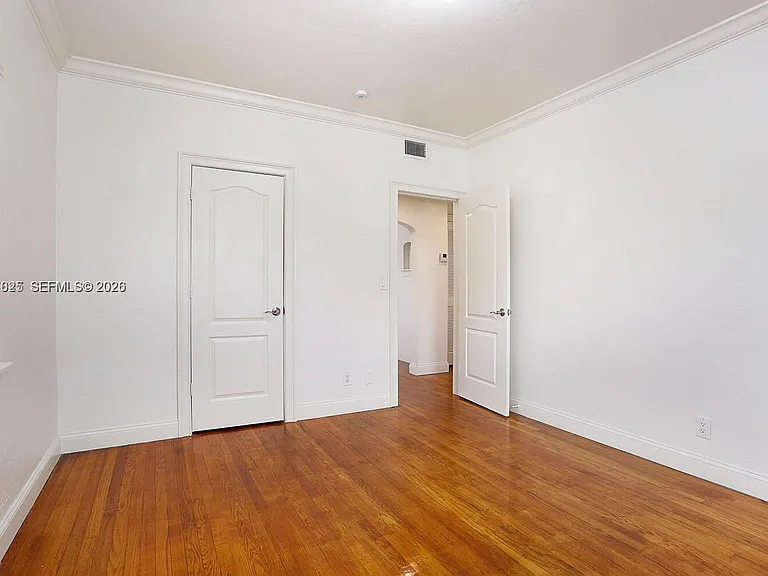 237 Madeira Ave #1 — Photo 16