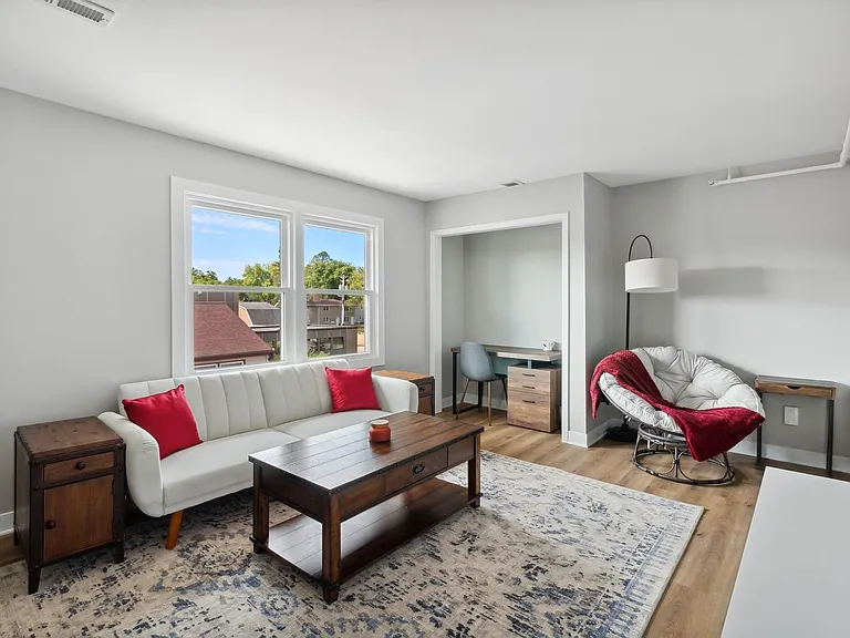 307 Lynn Ave #303 — Photo 13