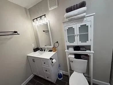 3 bed, 762 sqft, $1,800 — Photo 4