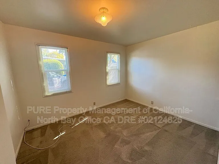 2 Kandace Ct — Photo 8