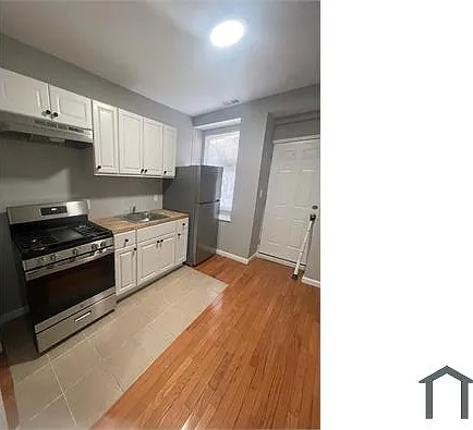 2206 Bryant Ave #3 — Photo 3