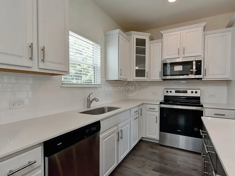 1220 Scotch Meadows Loop — Photo 15