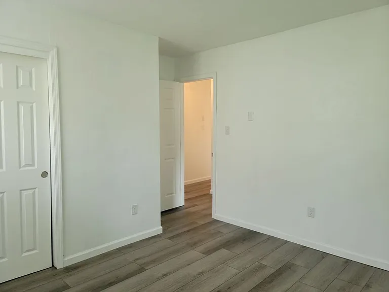 932 Gossman Dr — Photo 28