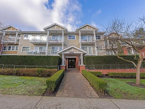 5655 Inman Ave #110, Burnaby, BC V5H 2M2