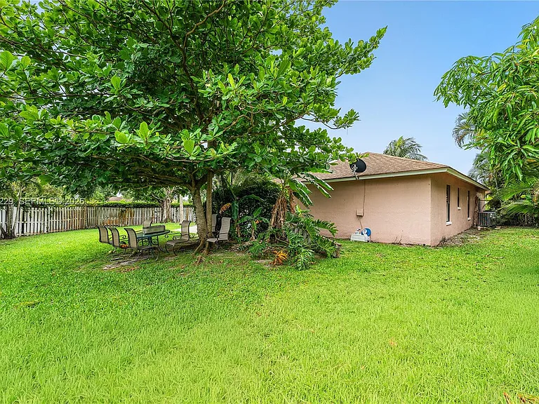 1586 Old Cypress Trl — Photo 36