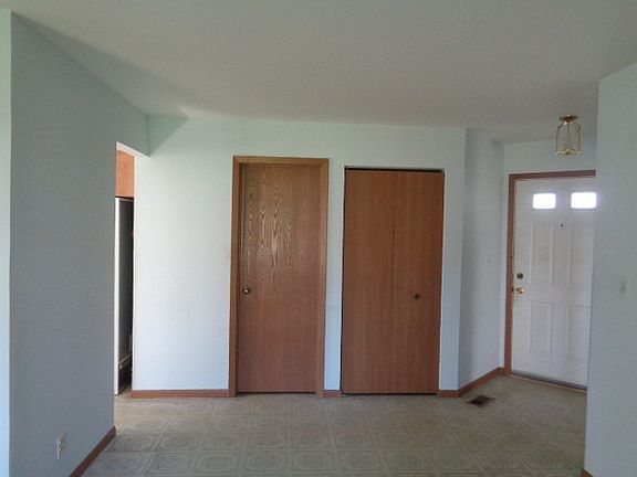4th image of 2432 Salem Ct APT B1