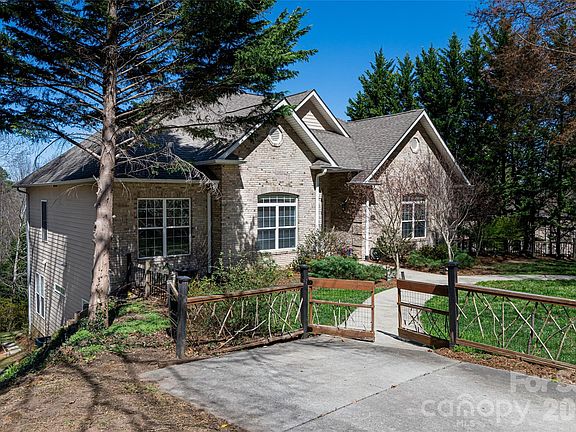 3rd image of 47 Timberwood Dr