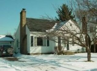 2209 Pleasant Grove Rd, Lansing, MI 48910