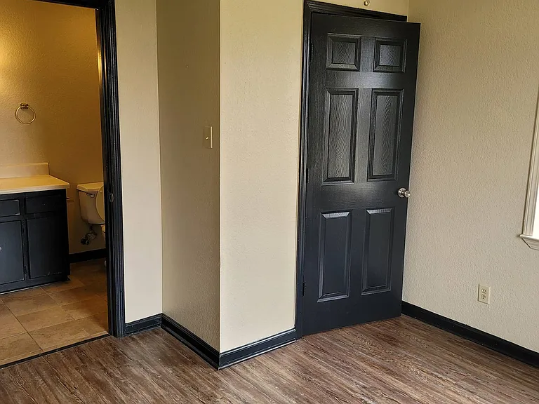 1101 Vaugine St #D — Photo 22