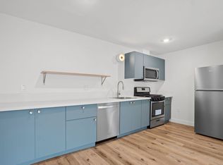 Individual Bungalows: All 1 Bedroom/ 1 Bath Units All With Large Private Yards., Van Nuys, CA 91406