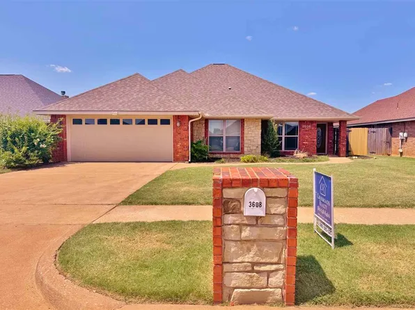 3608 NE Richmond St, Lawton, OK 73507