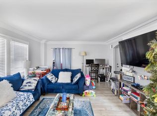 6619 North Ave #2, Oak Park, IL 60302