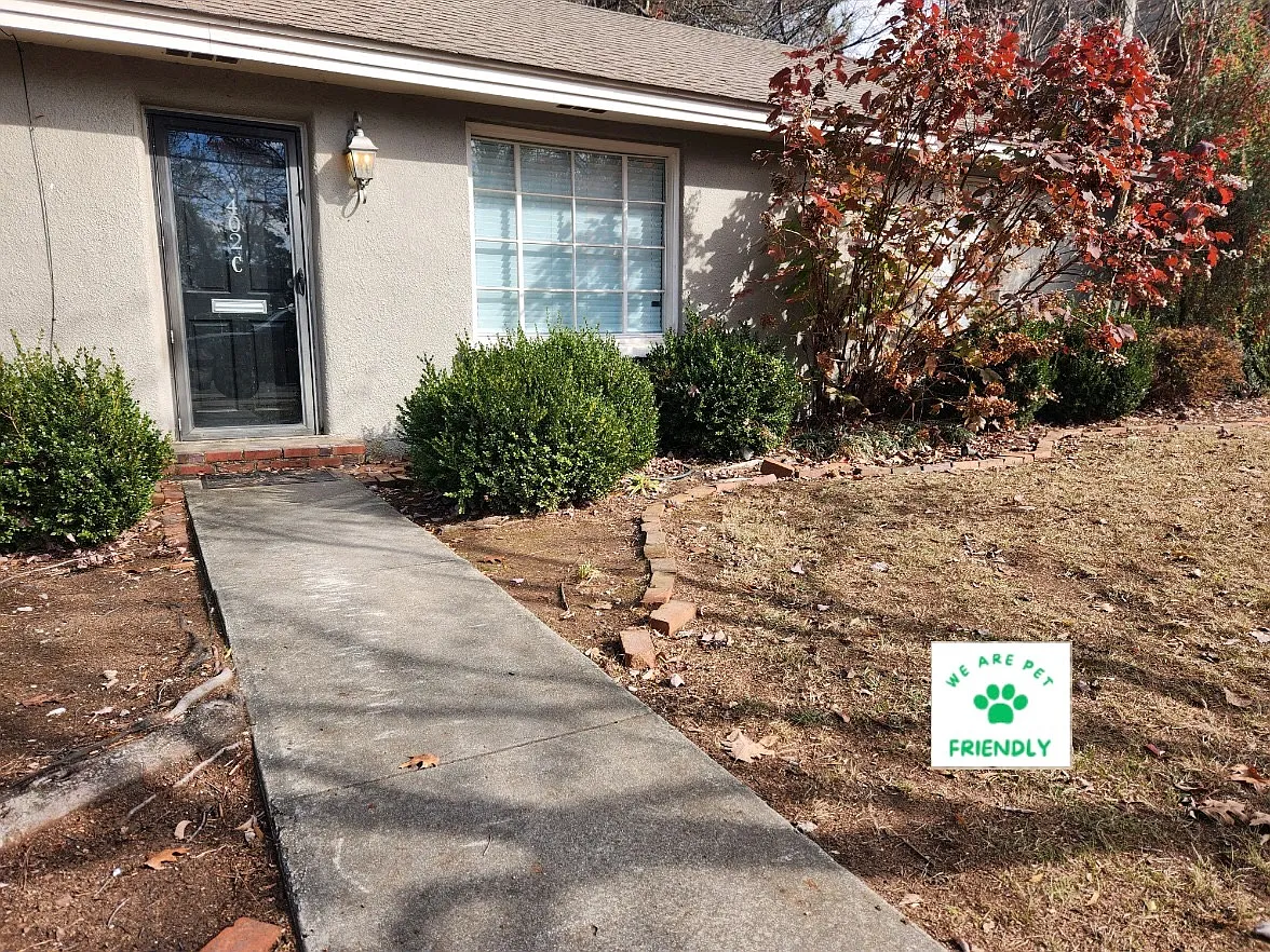 2 bed, 980 sqft, $1,100 — Photo 2