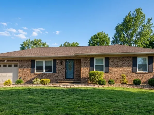 5855 Westchester Dr, Newburgh, IN 47630