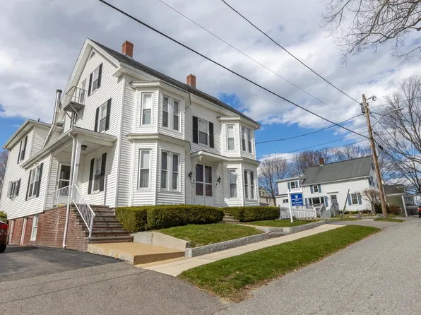 37 Thompson St #1, Amesbury, MA 01913