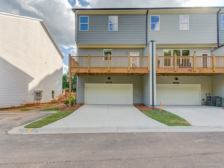 1290 Ainsworth Aly — Photo 39