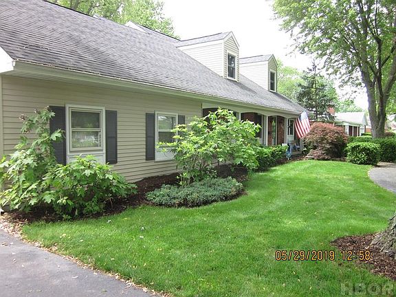2nd image of 401 Church Hill Dr